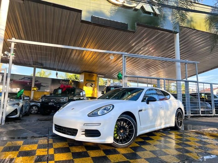 2014 Porsche Panamera