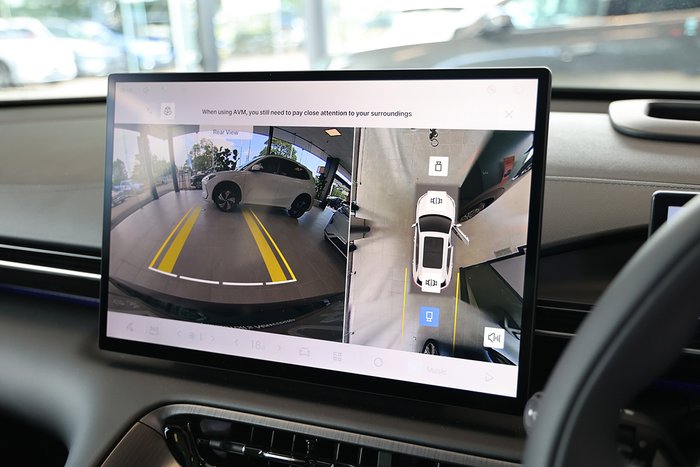 2026 Geely Starray Em-i