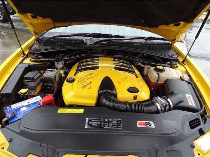 2004 Holden Monaro CV8 V2 Series III Devil Yellow