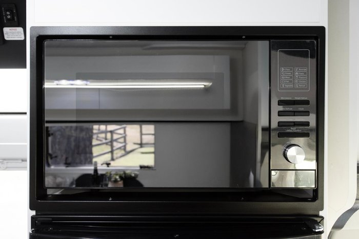 2025 Avida Birdsville Lx