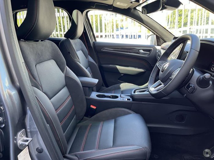 2023 Renault Arkana Intens