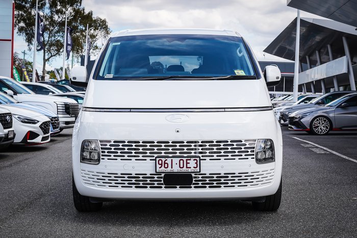 2025 Hyundai STARIA
