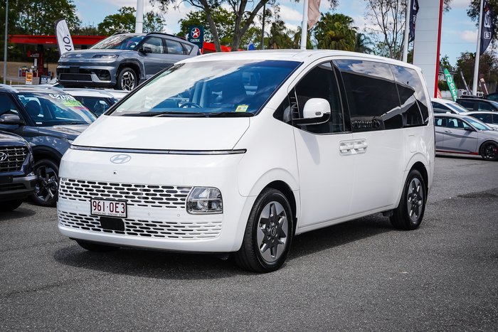 2025 Hyundai STARIA
