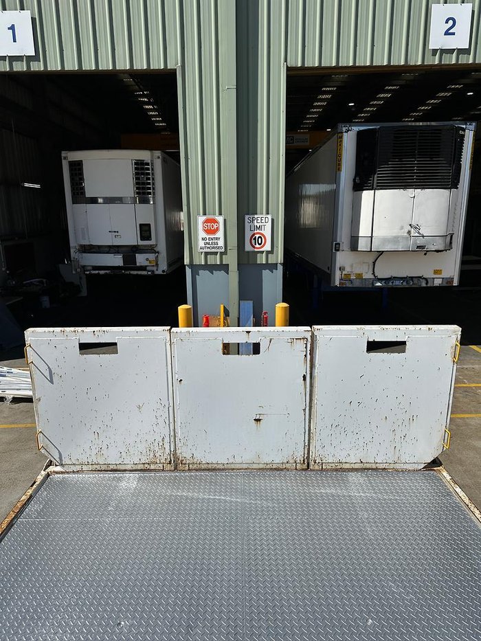 2018 Maxitrans St2 Tadem Axle Semi Moffet