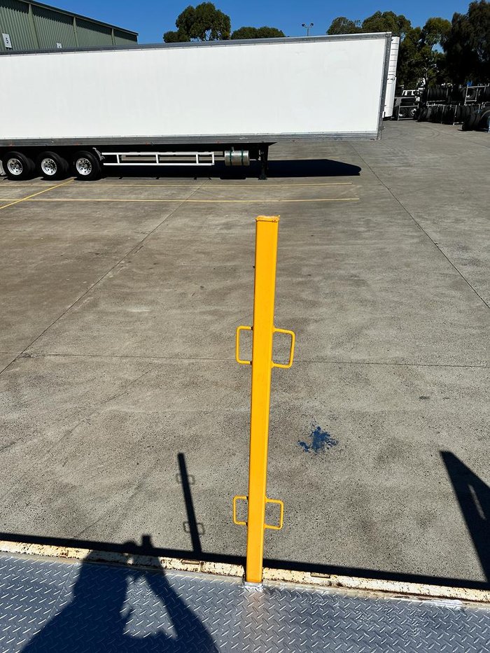 2018 Maxitrans St2 Tadem Axle Semi Moffet