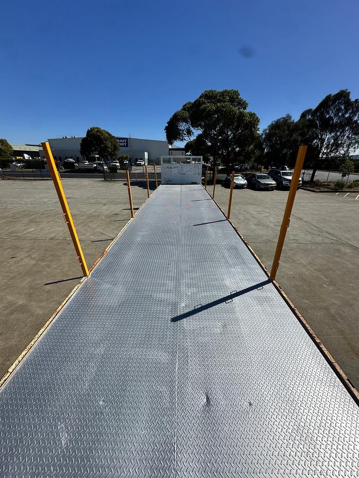 2018 Maxitrans St2 Tadem Axle Semi Moffet 