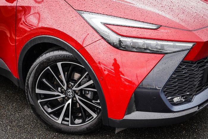 2023 Toyota C-HR HYBRID Koba 2WD