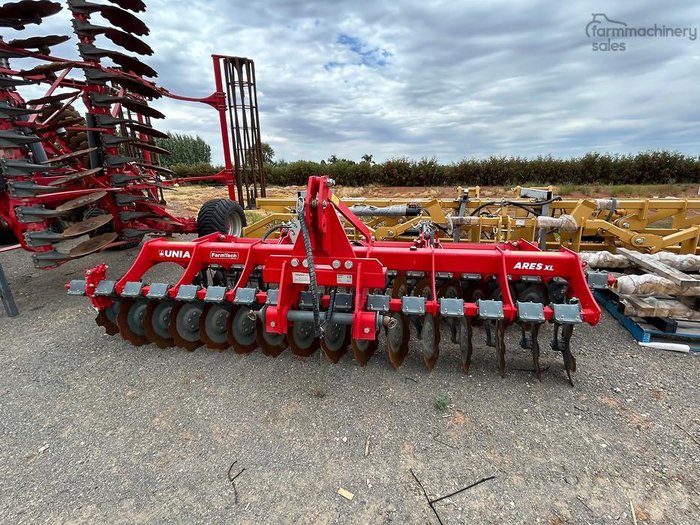 2022 Unia Ares Xl 4 Red