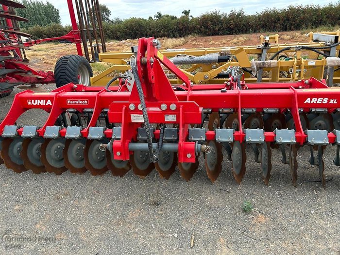 2022 Unia Ares Xl 4 Red