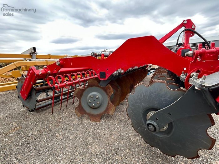 2022 Unia Ares Xl 4 Red