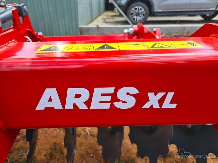 2022 Unia Ares Xl 4 Red