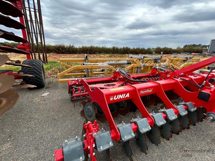 2022 Unia Ares Xl 4 Red