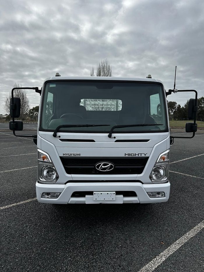 2023 Hyundai Mighty EX4/6 WHITE