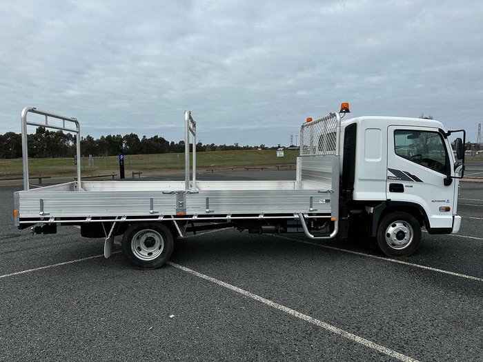 2023 Hyundai Mighty EX4/6 WHITE