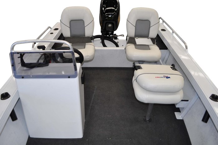 2023 QUINTREX 440 Renegade SC