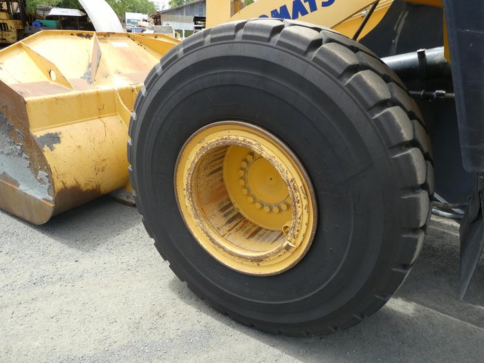 2011 Komatsu Wa380-6