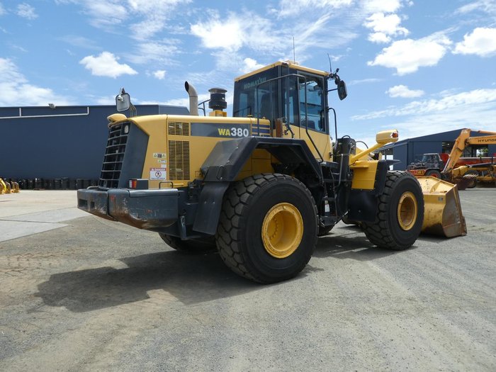 2011 Komatsu Wa380-6