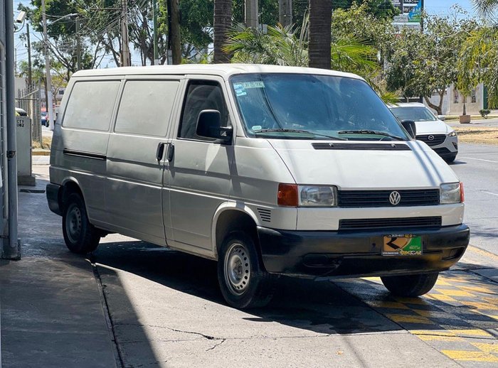 2003 Volkswagen Van AC Ventanas