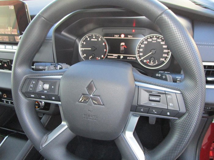 2022 Mitsubishi Outlander ES
