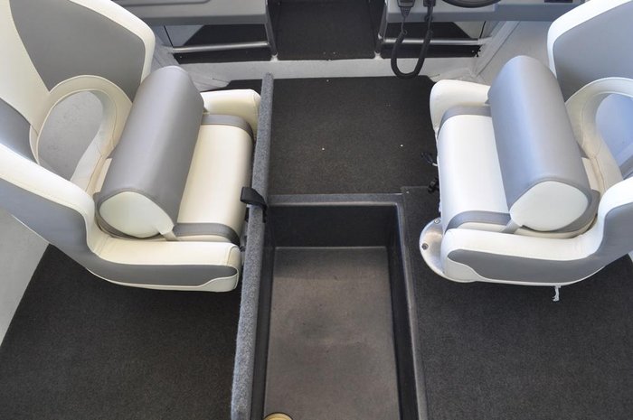 2024 QUINTREX 481 Fishabout