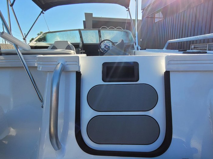 2024 QUINTREX 590 Cruiseabout Pro