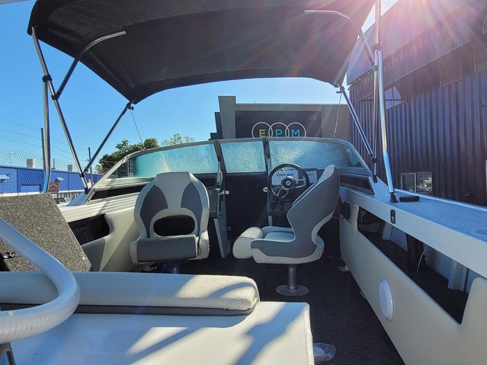 2024 QUINTREX 590 Cruiseabout Pro