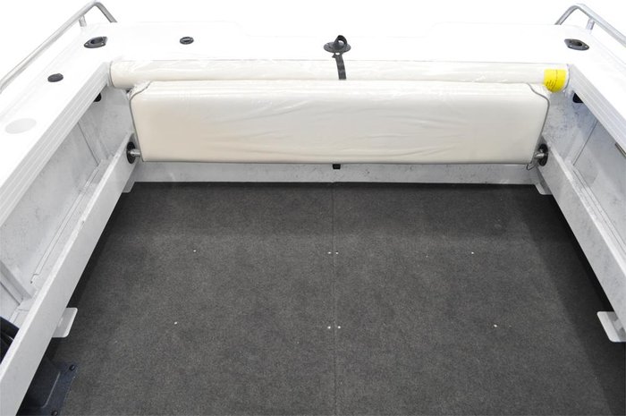 2024 QUINTREX 430 Fishabout