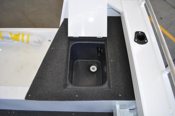 2024 QUINTREX 420 Renegade SC