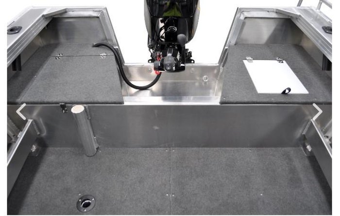 2023 QUINTREX 490 Renegade SC