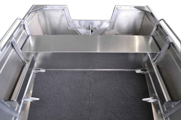 2026 QUINTREX 420 Busta