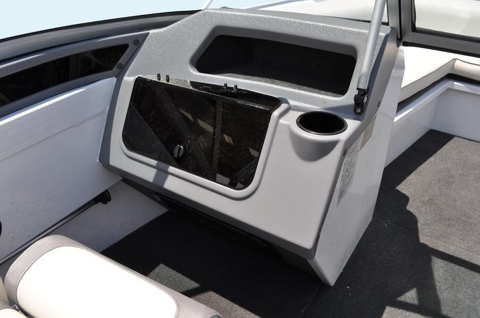 2026 QUINTREX 481 Cruiseabout