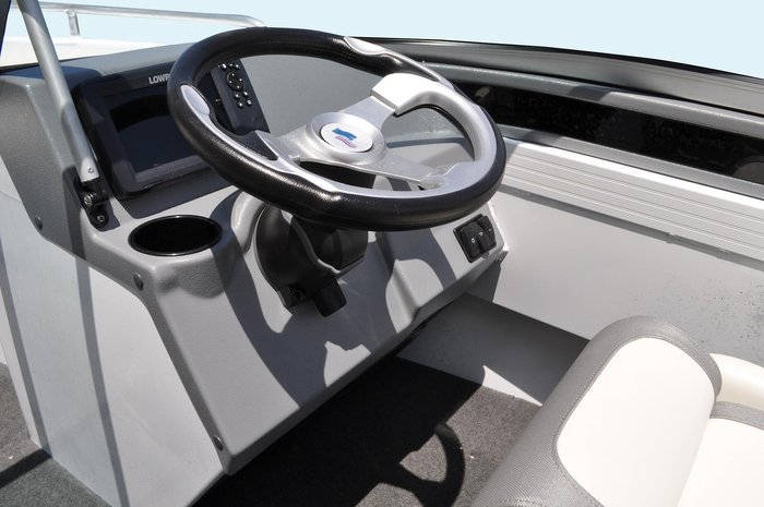 2026 QUINTREX 481 Cruiseabout