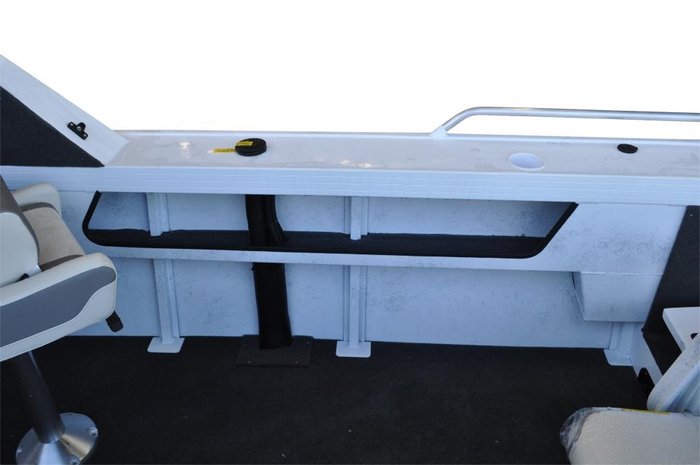 2026 QUINTREX 590 Ocean Spirit