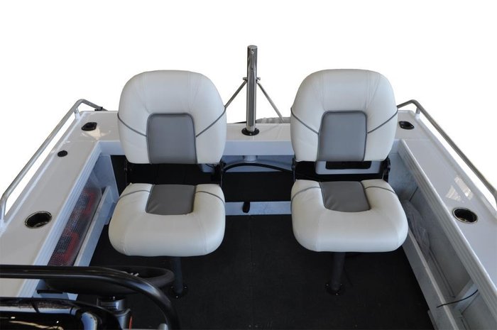 2024 QUINTREX 520 Top Ender