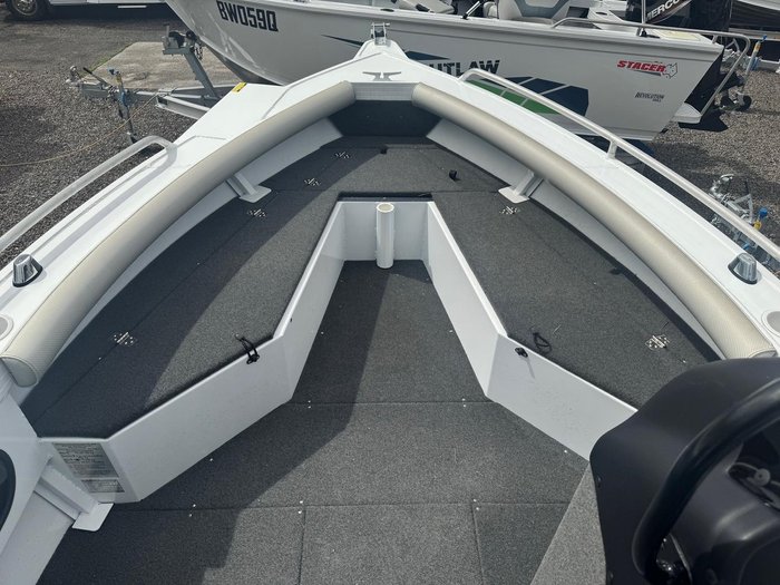 2025 Stacer 449 Crossfire SC