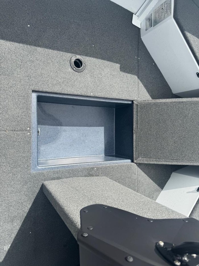 2025 Stacer 449 Crossfire SC