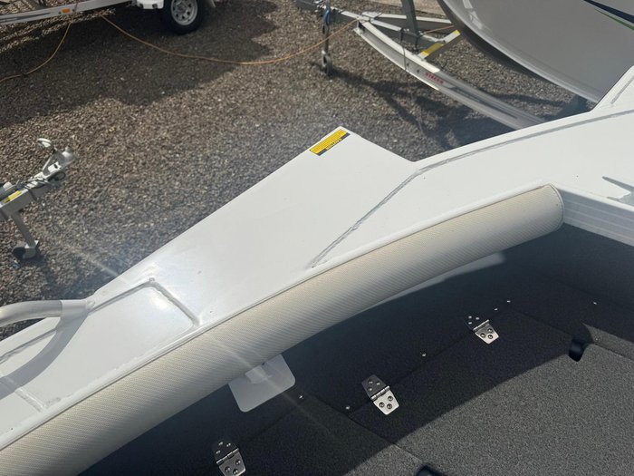 2025 Stacer 449 Crossfire SC