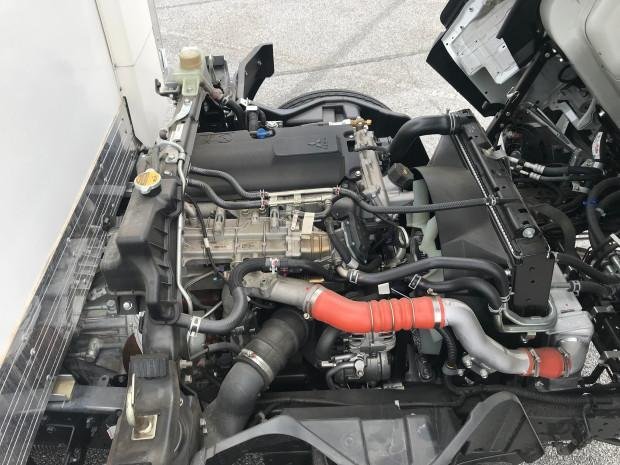 2024 Fuso Canter 515 White