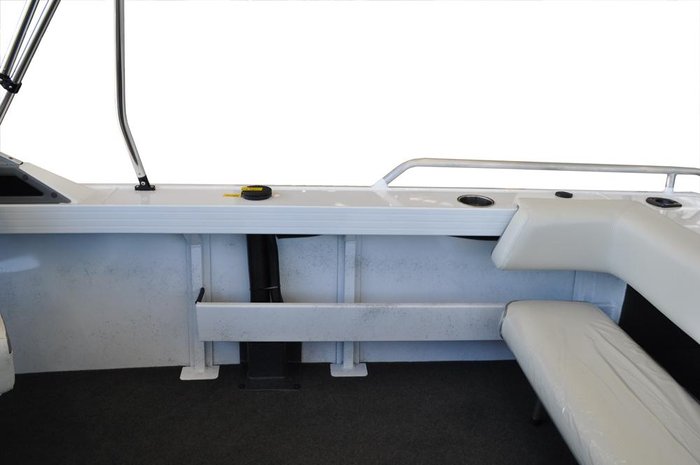 2025 QUINTREX 540 Fishabout