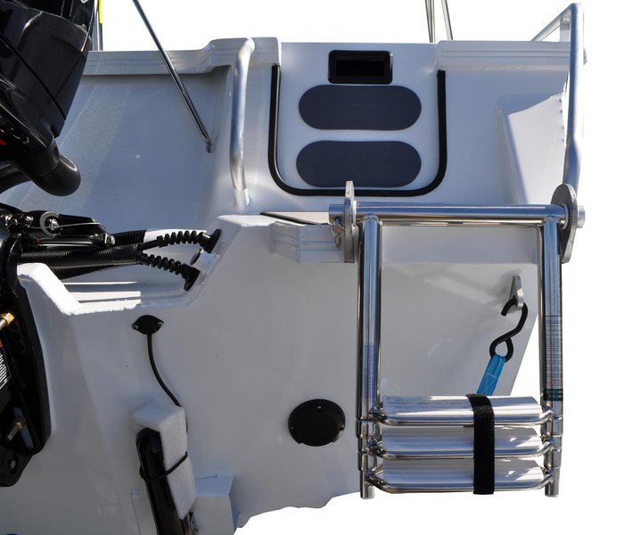 2025 QUINTREX 590 Cruiseabout