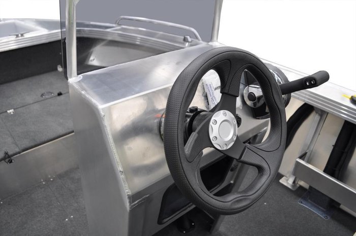 2026 QUINTREX 570 Renegade CC