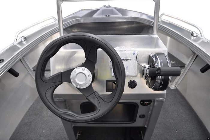 2026 QUINTREX 570 Renegade CC