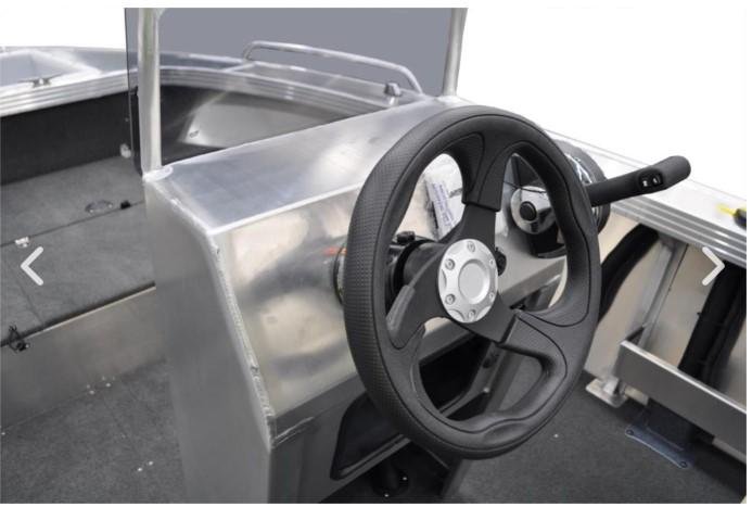 2025 QUINTREX 530 Renegade CC