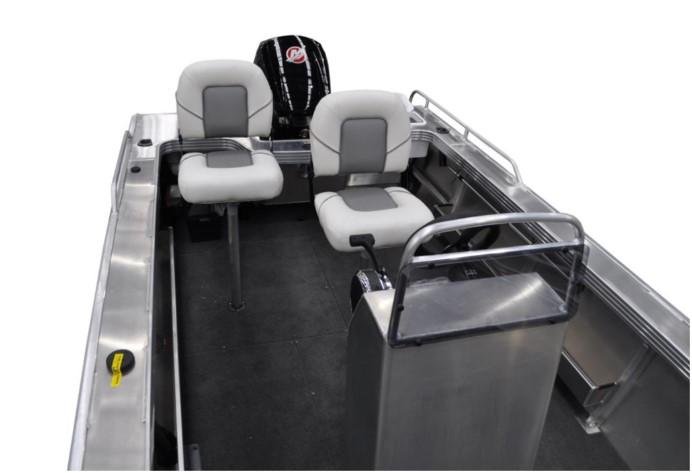 2025 QUINTREX 530 Renegade CC