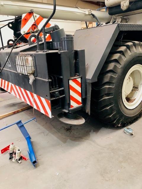 0 Stonestar Brand New Rough Terrain Rt30t white