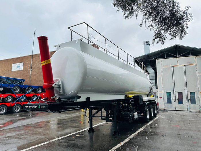 2026 Stonestar New Sewage Tip Hoist Tank  Trailer 26000Lt With Italy Pump