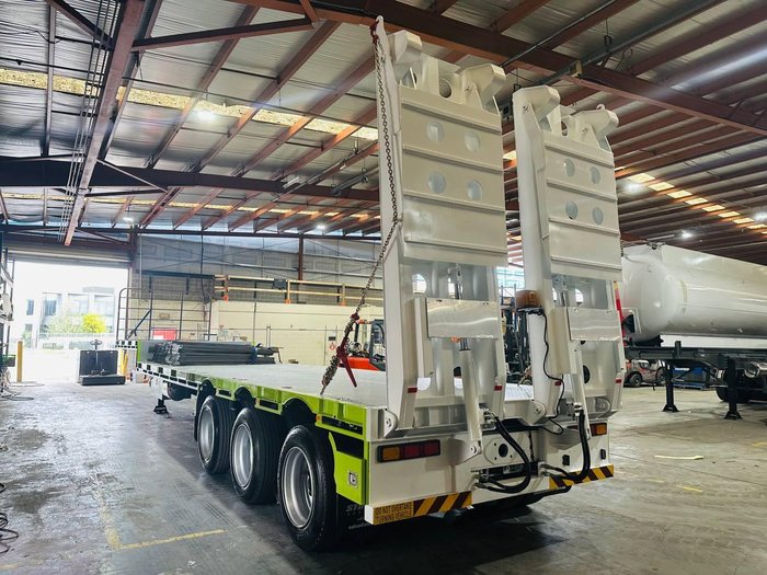 2026 Stonestar Drop Deck