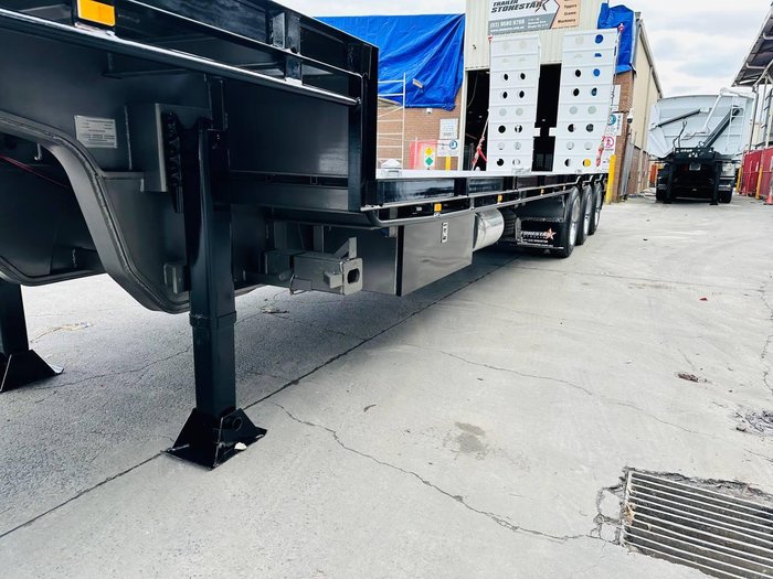 2026 Stonestar Drop Deck