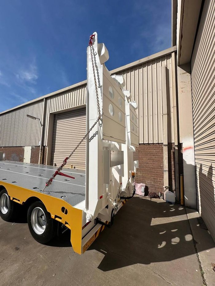  Stonestar Tri Axle Widener 