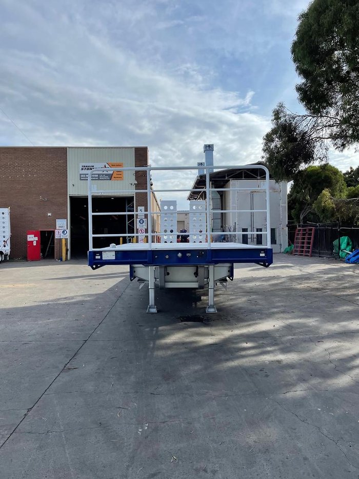 2025 Stonestar Drop Deck 45Ft Low Loader 2.5Mw-3.2Mw Red